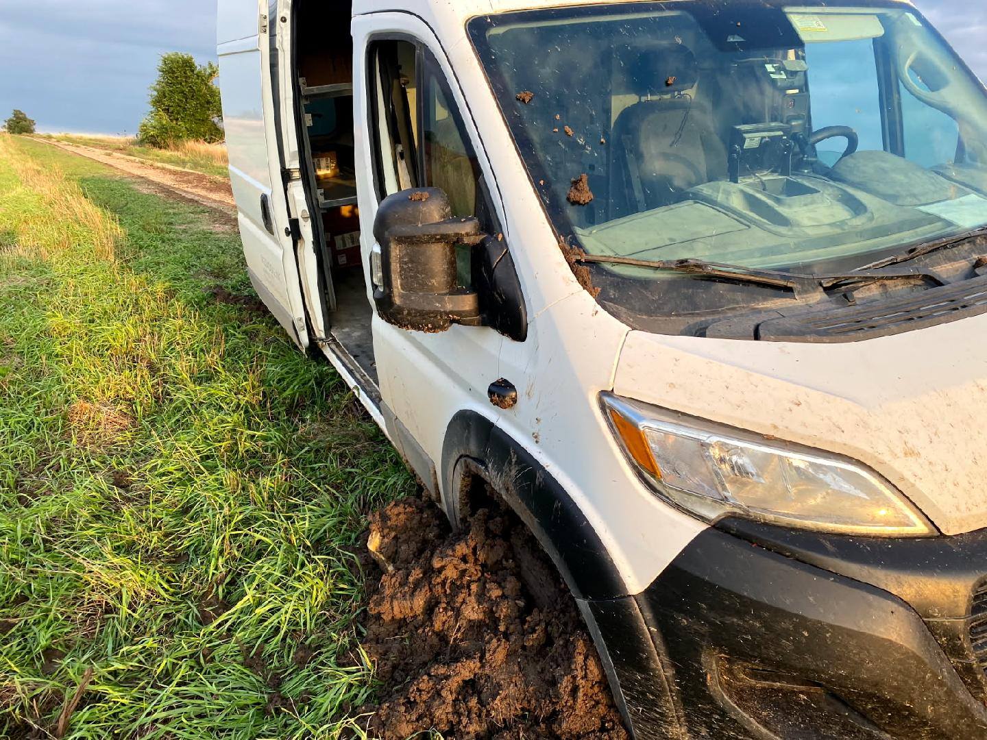 547152062 122188068848342164 9013664681843917440 N