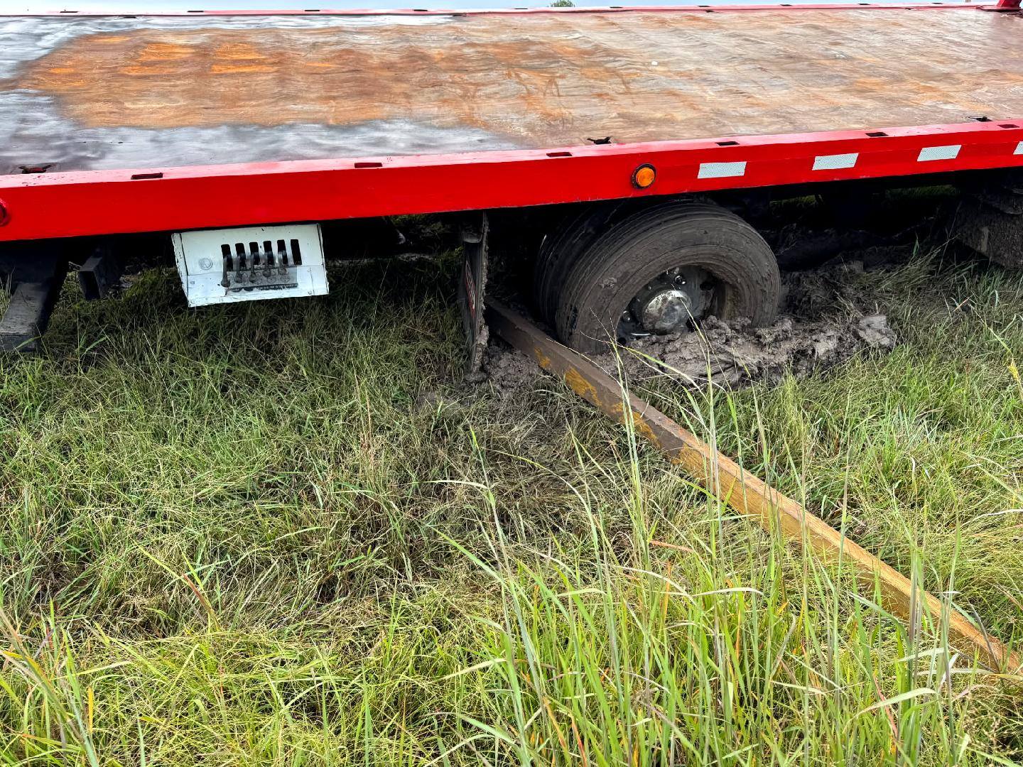 548226513 122188068800342164 8892922996325872947 N